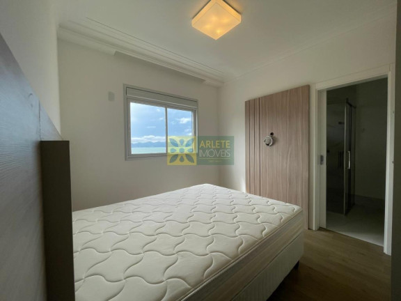 Imagem Apartamento com 4 Quartos para Alugar, 165 m² em Balneário Perequê - Porto Belo Imagem Apartamento com 4 Quartos para Alugar, 165 m² em Balneário Perequê - Porto Belo