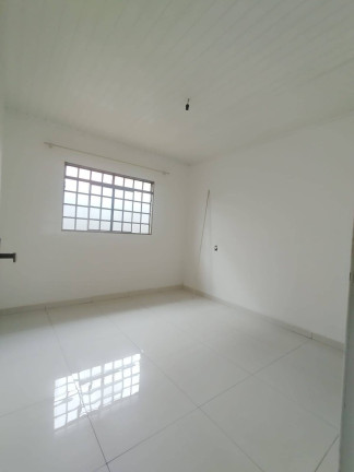 Imagem Casa com 2 Quartos à Venda, 170 m² em Arapongas Imagem Casa com 2 Quartos à Venda, 170 m² em Arapongas