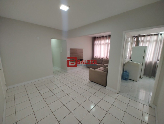 Imagem Apartamento com 2 Quartos à Venda, 72 m² em Centro - Florianópolis Imagem Apartamento com 2 Quartos à Venda, 72 m² em Centro - Florianópolis