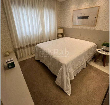 Imagem Apartamento com 4 Quartos à Venda, 183 m² em Centro - Balneário Camboriú Imagem Apartamento com 4 Quartos à Venda, 183 m² em Centro - Balneário Camboriú