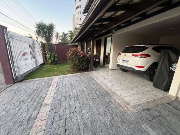 Imagem Casa com 4 Quartos à Venda, 240 m² em Balneário - Florianópolis