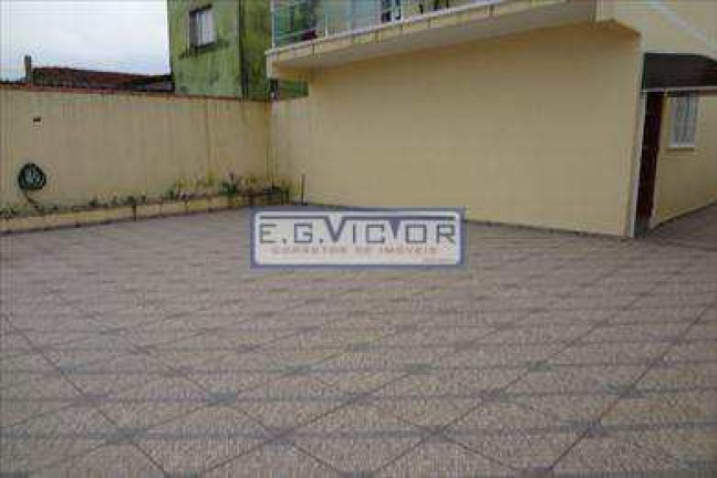 Imagem Sobrado com 2 Quartos à Venda, 74 m² em Vila Atlântica - Mongaguá