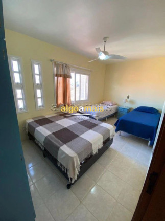 Imagem Imóvel com 3 Quartos à Venda, 230 m² em Noiva Do Mar - Xangri-lá Imagem Imóvel com 3 Quartos à Venda, 230 m² em Noiva Do Mar - Xangri-lá
