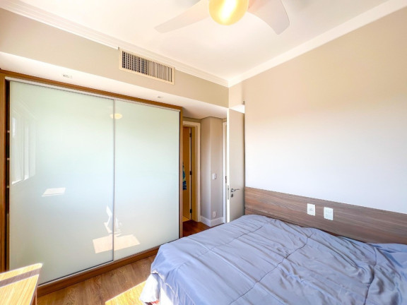 Imagem Apartamento com 3 Quartos à Venda, 136 m² em Rio Branco - Porto Alegre