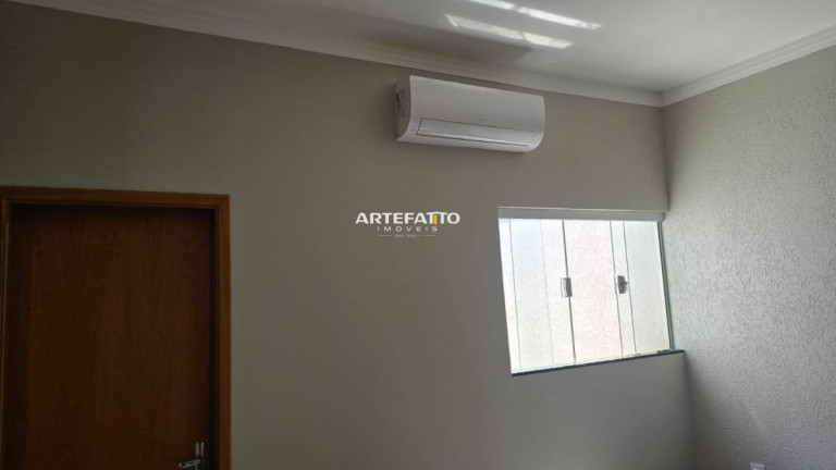 Imagem Casa com 2 Quartos à Venda, 125 m²