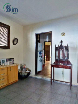 Imagem Casa com 5 Quartos à Venda, 330 m² em José Bonifácio - Fortaleza