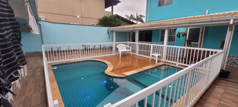 Imagem Casa com 4 Quartos à Venda, 346 m² em Ingleses Norte - Florianópolis