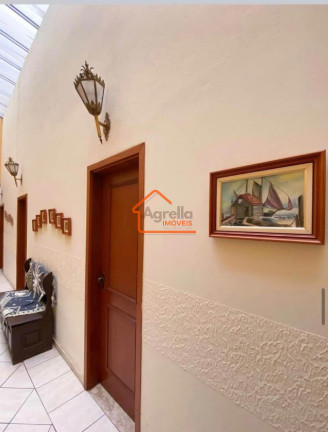 Imagem Casa com 3 Quartos à Venda, 196 m² em Centro - Mogi Mirim Imagem Casa com 3 Quartos à Venda, 196 m² em Centro - Mogi Mirim