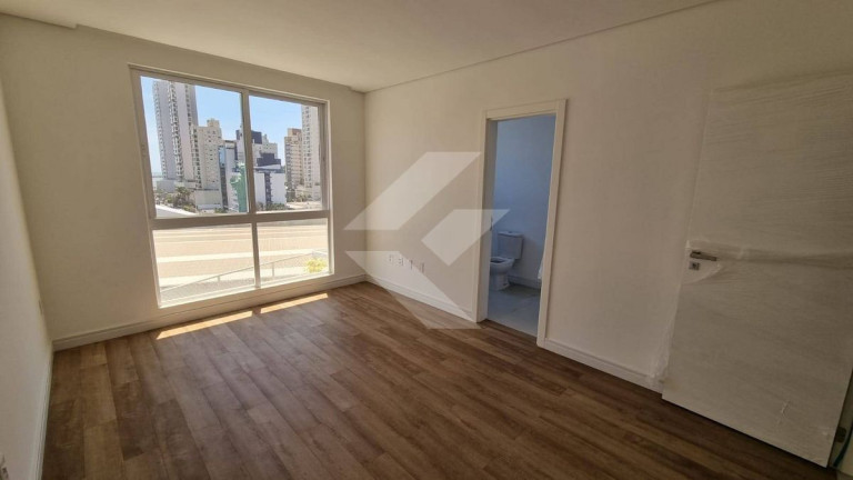 Imagem Apartamento com 3 Quartos à Venda, 123 m² em Fazenda - Itajaí Imagem Apartamento com 3 Quartos à Venda, 123 m² em Fazenda - Itajaí