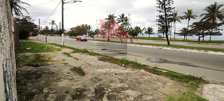 Imagem Terreno à Venda, 790 m² em Centro - Peruíbe Imagem Terreno à Venda, 790 m² em Centro - Peruíbe