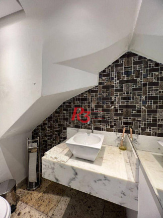 Imagem Sobrado com 4 Quartos à Venda ou Locação, 240 m² em Boqueirão - Santos Imagem Sobrado com 4 Quartos à Venda ou Locação, 240 m² em Boqueirão - Santos