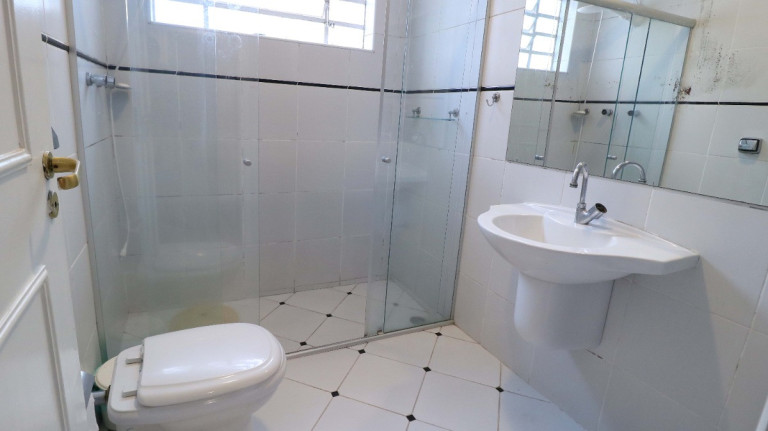 Imagem Casa com 4 Quartos à Venda, 350 m² em Vila Madalena - São Paulo Imagem Casa com 4 Quartos à Venda, 350 m² em Vila Madalena - São Paulo
