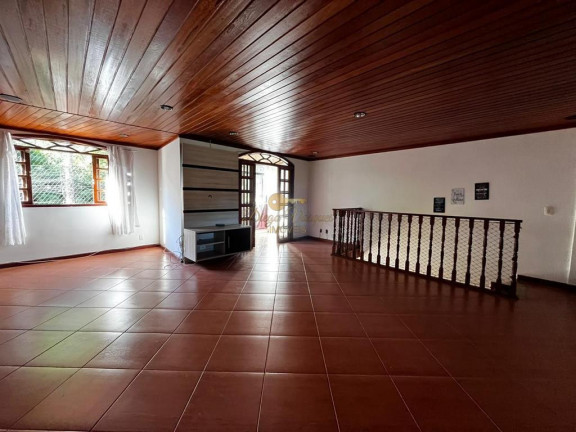 Casa com 3 Quartos à Venda, 183 m² em Araras - Teresópolis