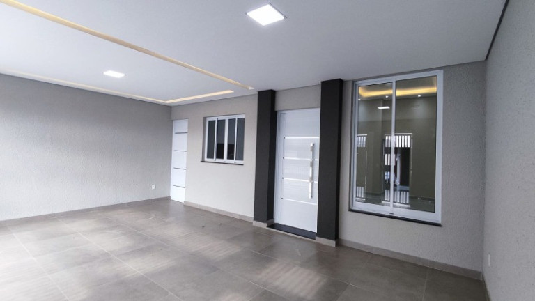Imagem Casa com 3 Quartos à Venda, em Jardim Residencial Nova Veneza - Indaiatuba Imagem Casa com 3 Quartos à Venda, em Jardim Residencial Nova Veneza - Indaiatuba
