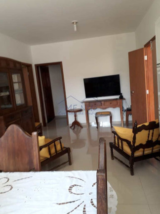 Imagem Casa com 6 Quartos à Venda, 391 m² em Centro - Pirassununga