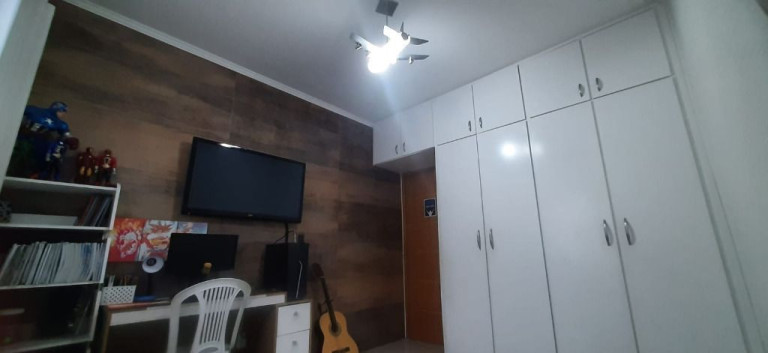 Imagem Casa com 2 Quartos à Venda, 140 m² em Vila Luzita - Santo André Imagem Casa com 2 Quartos à Venda, 140 m² em Vila Luzita - Santo André