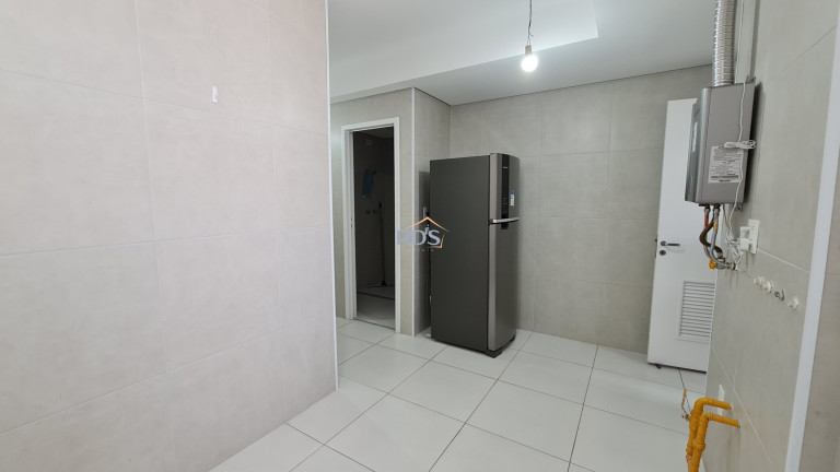 Imagem Apartamento com 5 Quartos à Venda, 238 m² em Vila Suzana - São Paulo
