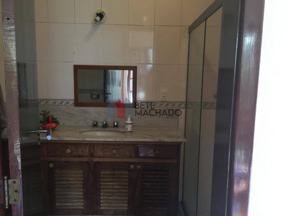Imagem Casa com 4 Quartos à Venda, 204 m² em Alto - Teresópolis