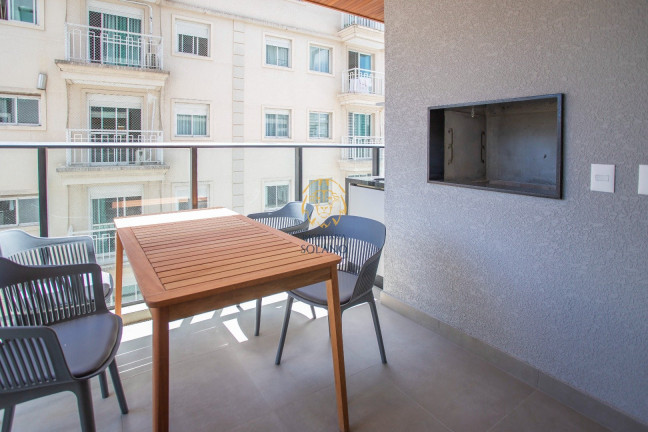 Imagem Apartamento com 3 Quartos à Venda, 169 m² em Cabral - Curitiba