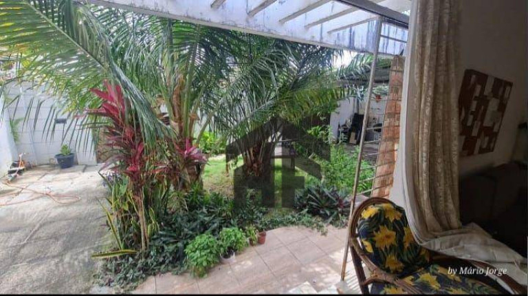 Imagem Casa com 3 Quartos à Venda, 427 m² em Hipódromo - Recife