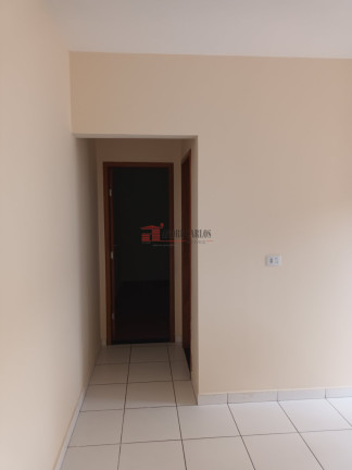 Apartamento com 1 Quarto para Alugar, 35 m² em Vila Silviania - Carapicuíba