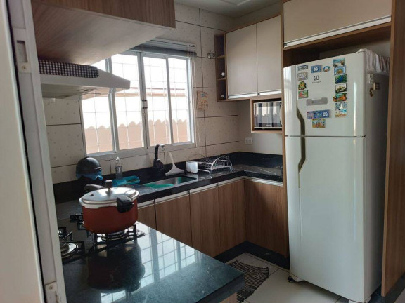 Imagem Casa com 2 Quartos à Venda, 180 m² em Jardim Petrópolis - Arapongas Imagem Casa com 2 Quartos à Venda, 180 m² em Jardim Petrópolis - Arapongas
