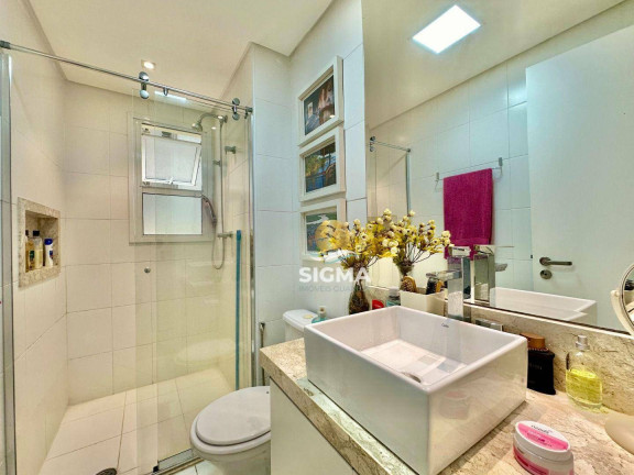 Imagem Apartamento com 3 Quartos à Venda, 210 m² em Pitangueiras - Guarujá Imagem Apartamento com 3 Quartos à Venda, 210 m² em Pitangueiras - Guarujá