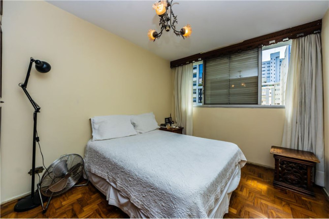 Imagem Imóvel com 3 Quartos à Venda, em Bela Vista - São Paulo Imagem Imóvel com 3 Quartos à Venda, em Bela Vista - São Paulo