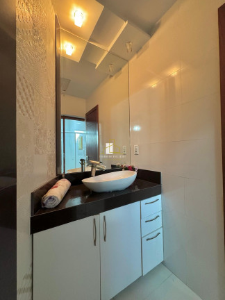 Imagem Casa com 3 Quartos à Venda, 300 m² em Porto Canoa - Serra Imagem Casa com 3 Quartos à Venda, 300 m² em Porto Canoa - Serra
