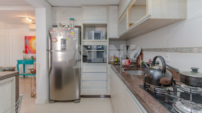 Imagem Apartamento com 3 Quartos à Venda, 74 m² em Passo Da Areia - Porto Alegre