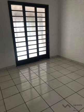 Casa com 2 Quartos à Venda, 150 m² em Cidade Morumbi - São José Dos Campos