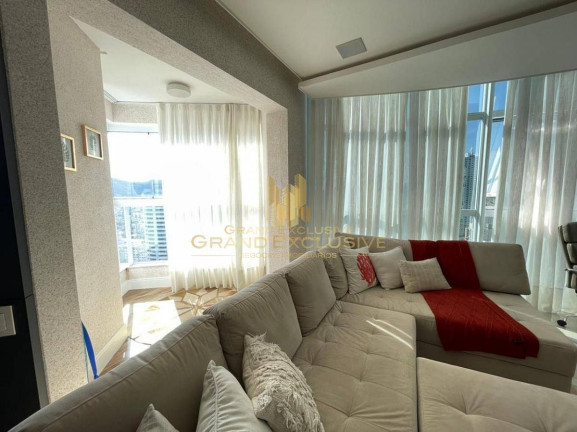 Imagem Apartamento com 3 Quartos à Venda, 169 m² em Centro - Balneário Camboriú Imagem Apartamento com 3 Quartos à Venda, 169 m² em Centro - Balneário Camboriú