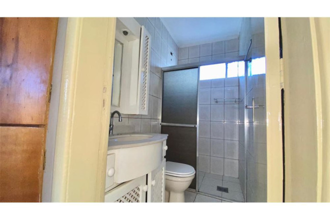 Imagem Imóvel com 2 Quartos à Venda,  em Menino Deus - Porto Alegre