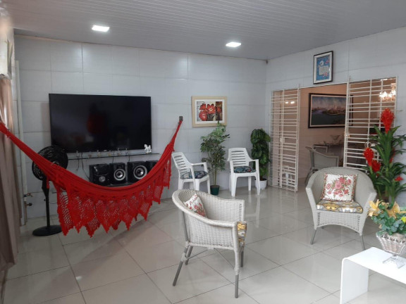 Imagem Casa com 3 Quartos à Venda, 220 m² em Engenho Do Meio - Recife Imagem Casa com 3 Quartos à Venda, 220 m² em Engenho Do Meio - Recife