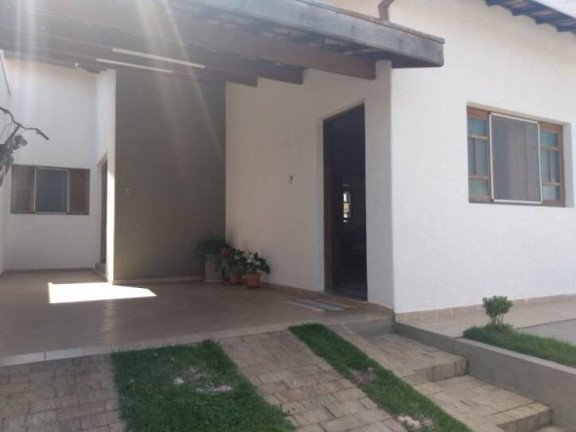 Imagem Casa com 3 Quartos à Venda, 190 m² em Village Tremembé - Tremembé
