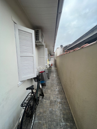 Imagem Casa com 5 Quartos à Venda, 180 m² em Centro - Guaratuba