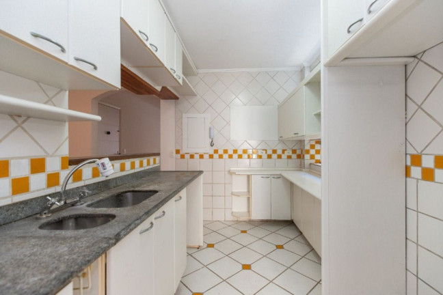 Imagem Imóvel com 3 Quartos à Venda, em Vila Olímpia - São Paulo Imagem Imóvel com 3 Quartos à Venda, em Vila Olímpia - São Paulo