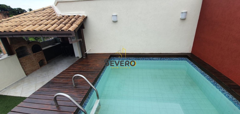 Imagem Cobertura com 3 Quartos à Venda, 200 m² em Ingá - Niterói