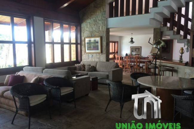 Imagem Casa com 4 Quartos à Venda, 450 m² em Jardim América - Bragança Paulista Imagem Casa com 4 Quartos à Venda, 450 m² em Jardim América - Bragança Paulista