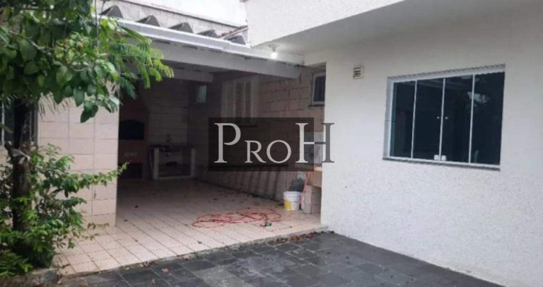 Imagem Casa com 3 Quartos à Venda, 235 m² em Jardim Santo André - Santo André Imagem Casa com 3 Quartos à Venda, 235 m² em Jardim Santo André - Santo André