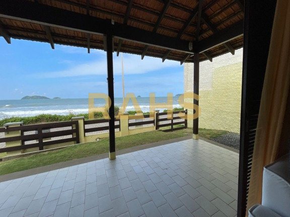 Casa com 3 Quartos à Venda, 99 m² em Ubatuba - São Francisco Do Sul