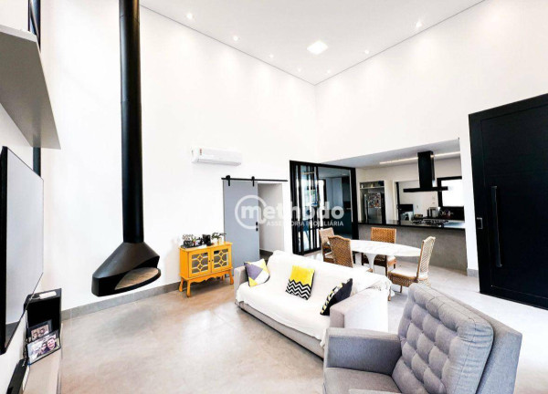 Imagem Casa com 3 Quartos à Venda, 229 m² em Swiss Park - Campinas Imagem Casa com 3 Quartos à Venda, 229 m² em Swiss Park - Campinas