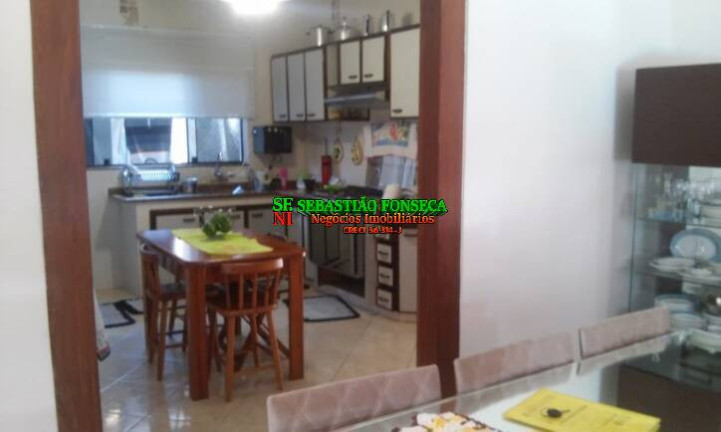 Imagem Casa com 4 Quartos à Venda, 400 m² em Caraguatatuba