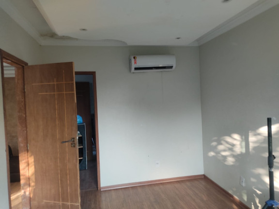 Imagem Casa com 2 Quartos à Venda, em Campo Grande - Rio De Janeiro Imagem Casa com 2 Quartos à Venda, em Campo Grande - Rio De Janeiro