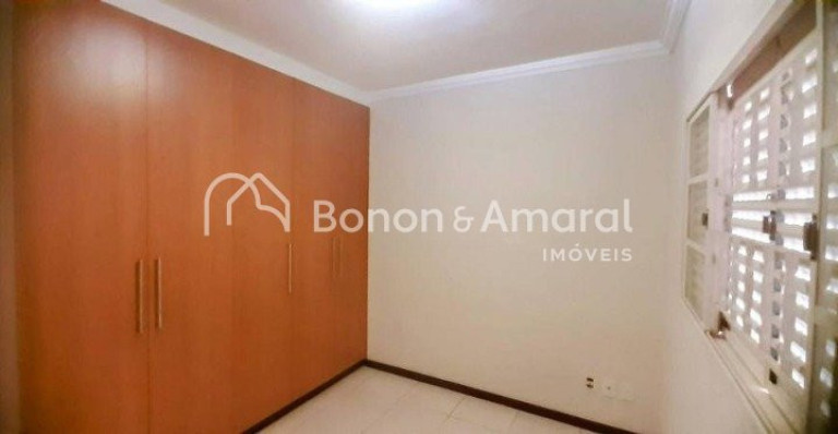 Imagem Casa de Condomínio com 3 Quartos à Venda, 200 m² em Residencial Terras Do Barão - Campinas Imagem Casa de Condomínio com 3 Quartos à Venda, 200 m² em Residencial Terras Do Barão - Campinas