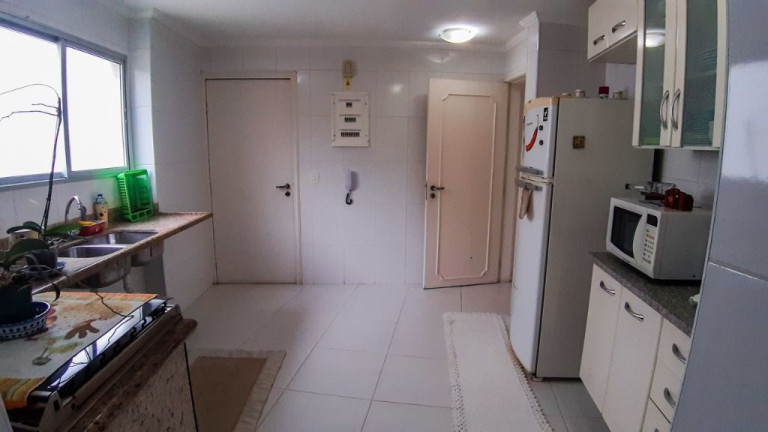 Imagem Apartamento com 2 Quartos à Venda ou Locação, 140 m² em Pitangueiras - Guarujá Imagem Apartamento com 2 Quartos à Venda ou Locação, 140 m² em Pitangueiras - Guarujá