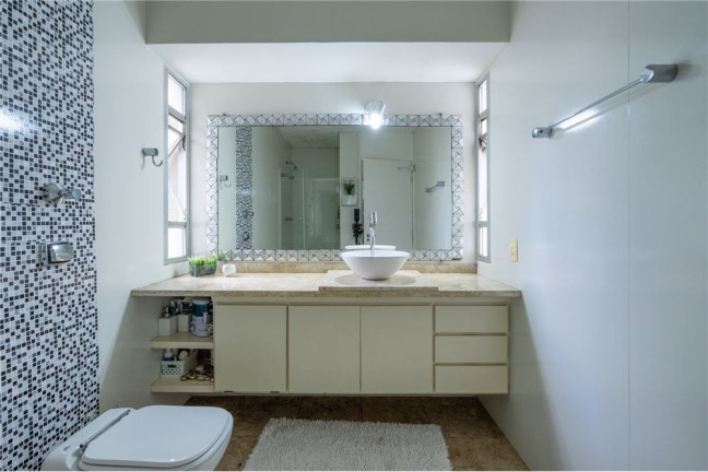 Imagem Apartamento com 3 Quartos à Venda, 130 m² em Itaim Bibi - São Paulo Imagem Apartamento com 3 Quartos à Venda, 130 m² em Itaim Bibi - São Paulo