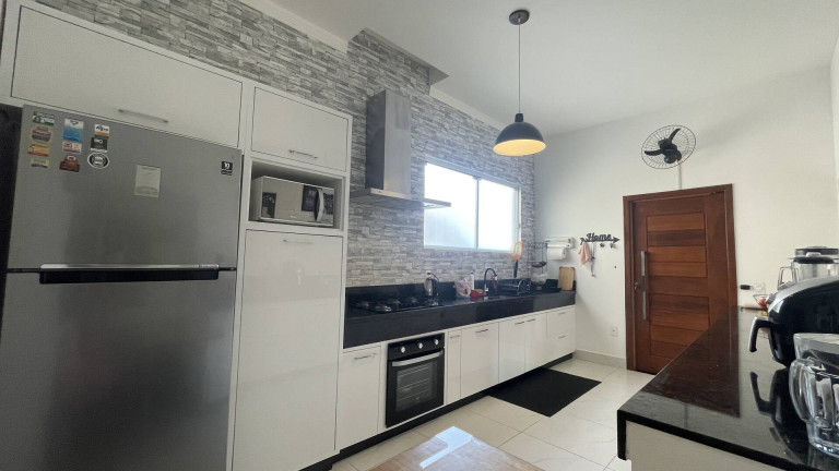 Imagem Casa de Condomínio com 3 Quartos à Venda, 290 m² em São João Do Rio Vermelho - Florianópolis