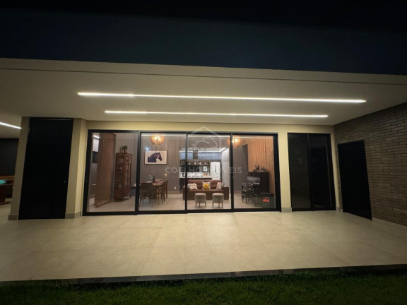Imagem Casa com 3 Quartos à Venda, 798 m² em Jardim Botânico - Brasília Imagem Casa com 3 Quartos à Venda, 798 m² em Jardim Botânico - Brasília
