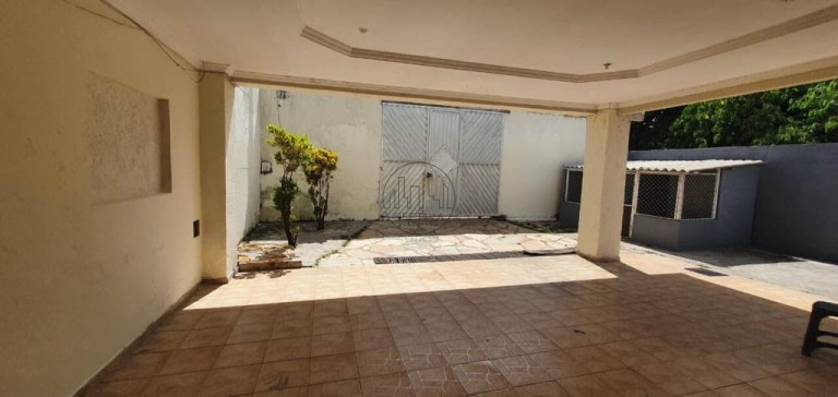 Imagem Casa com 4 Quartos à Venda, 250 m² em Setor Habitacional Arniqueira (águas Claras) - Brasília Imagem Casa com 4 Quartos à Venda, 250 m² em Setor Habitacional Arniqueira (águas Claras) - Brasília